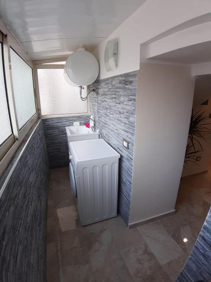 Suite Petit Катания Екстериор снимка